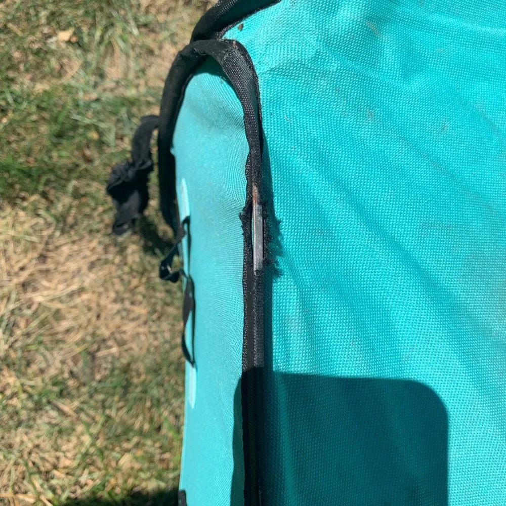 Used Aliparr animal safe zone with zipper top. It had some wear needs cleaned.